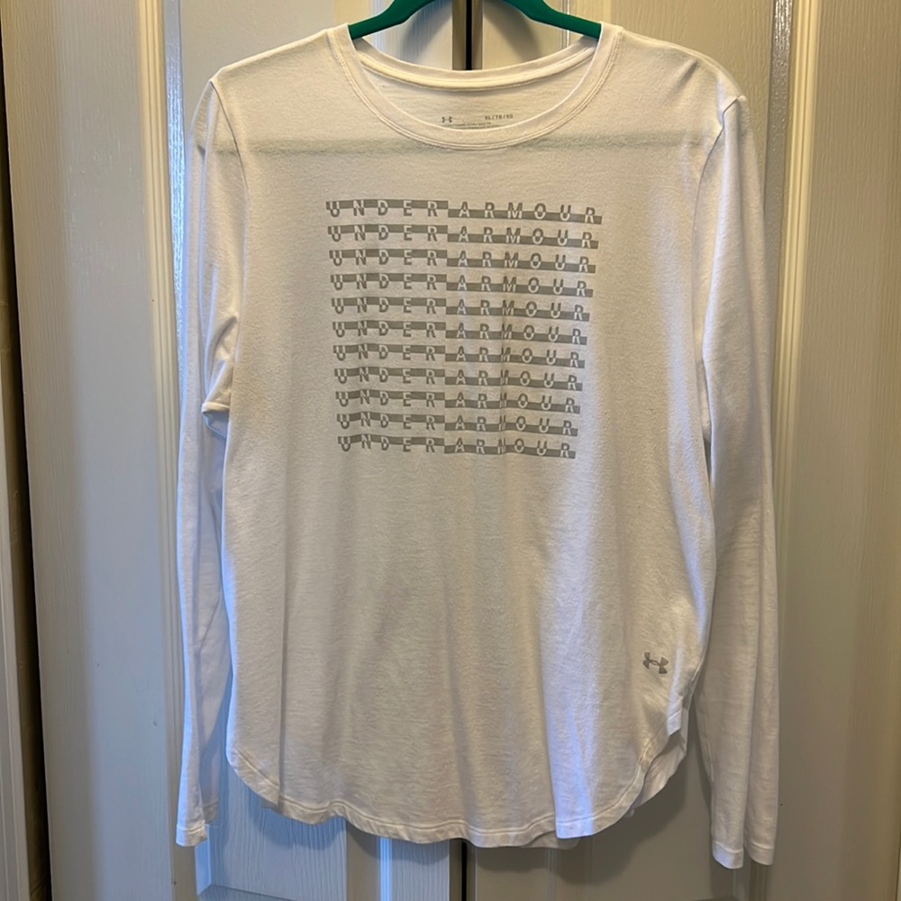 Under Armour Long Sleeved T-Shirt